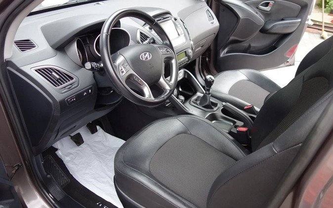 Hyundai ix35 cena 55900 przebieg: 99317, rok produkcji 2014 z Szczuczyn małe 704